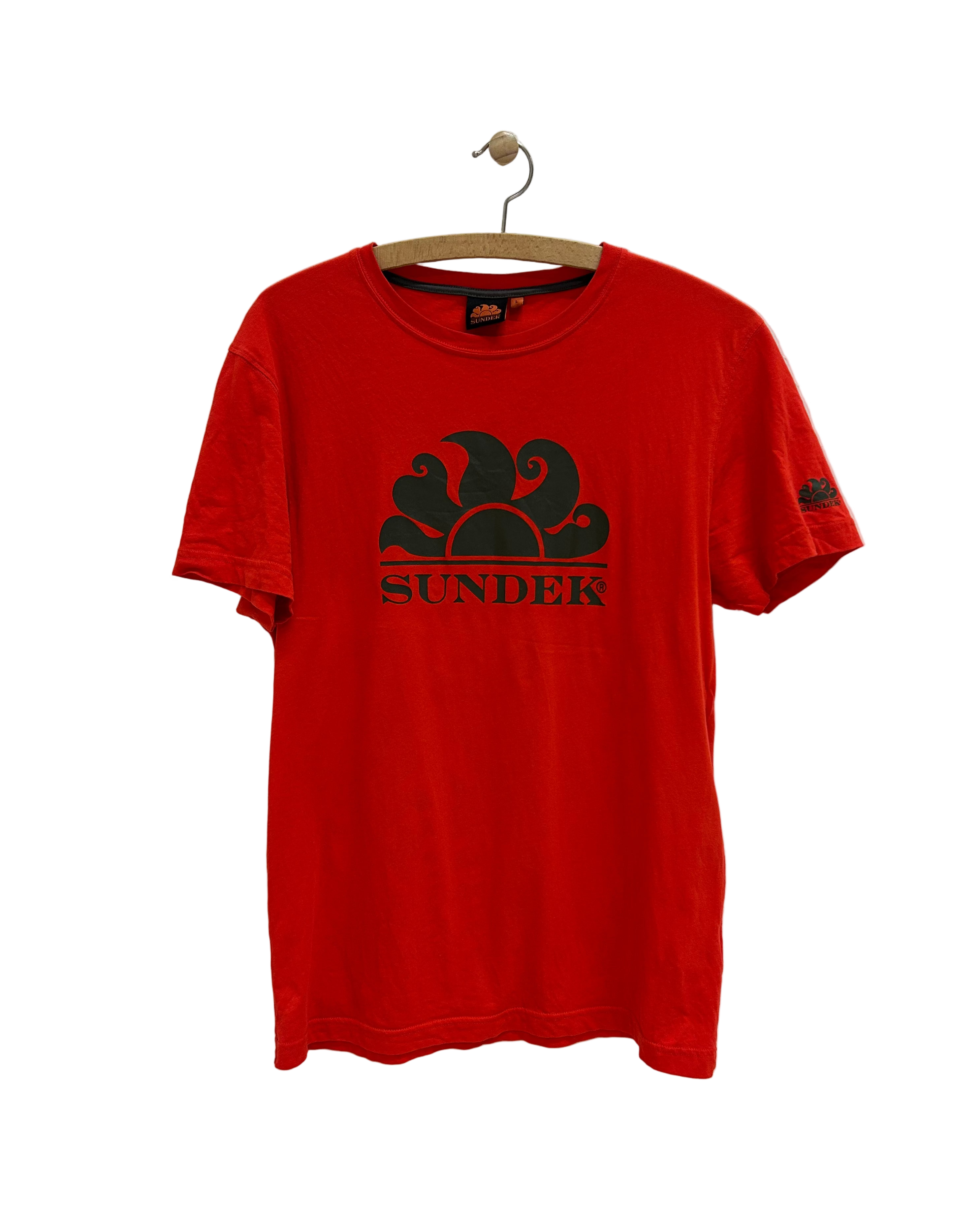 Vintage T-shirt i Rød ''Sundek'' - Str. M