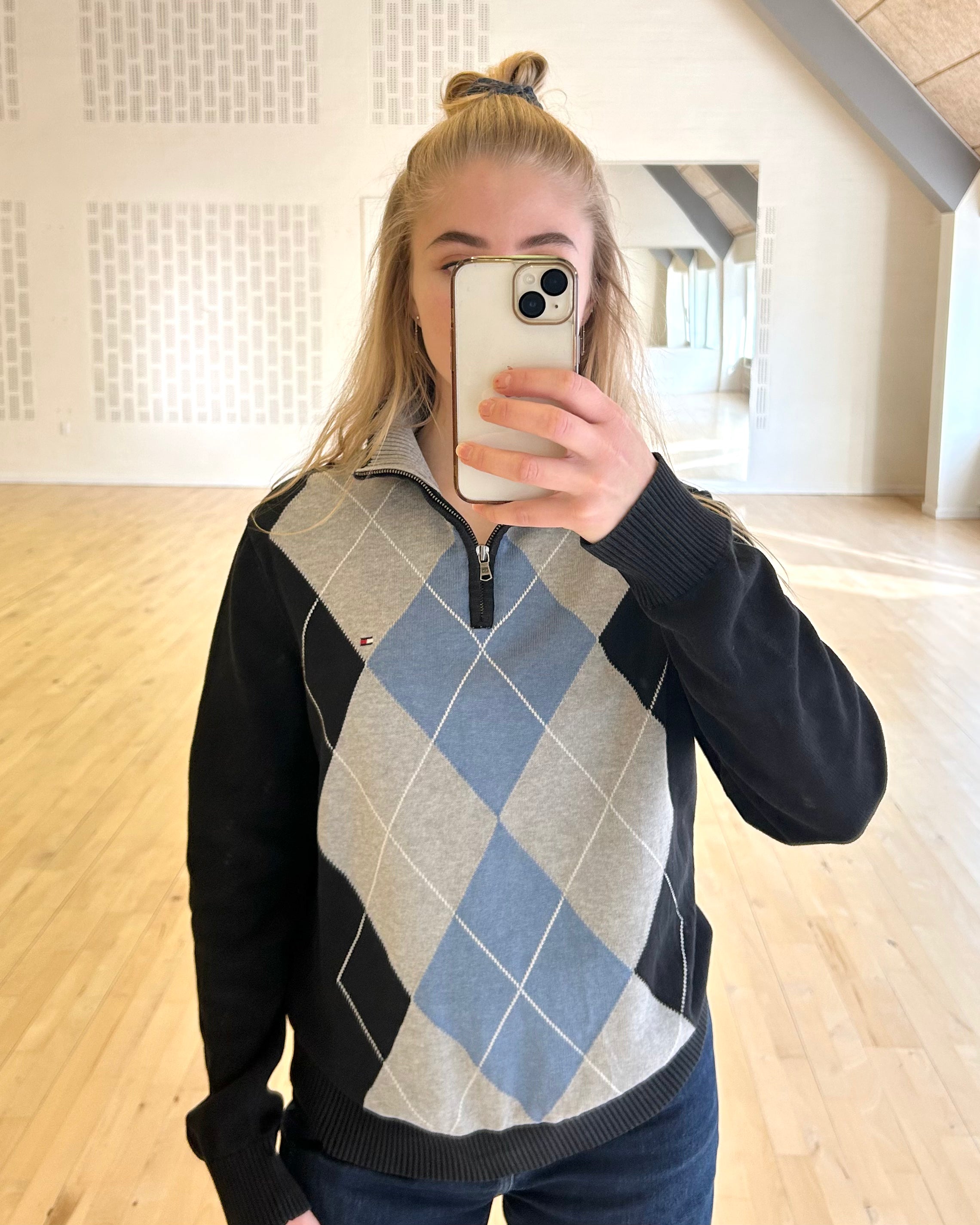 Vintage Tommy Hilfiger Strik med Tern - Str. M